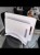 mala_deska_do_krojenia_z_rowkiem_z_materialu_solid_surface.jpg
