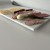 Widok_z_gory_patera_44x29_cm_z_dekorem_imitujacym_marmur_Carrara.jpg