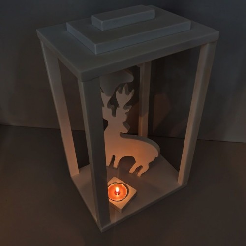 bialy-lampion-swiateczny-z-reniferem-solid-surface.jpg