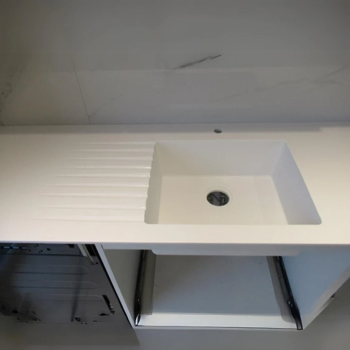blat-kuchenny-90-cm-zintegrowany-zlewozmywak-bialy-solid-surface-blaty-eu.jpg
