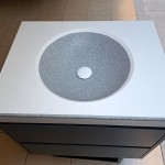 Szafka lakierowana (64x49x50cm) z umywalką kompozytową owalną Staron Sanded Grey